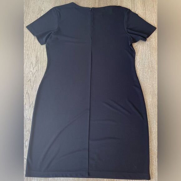 Victoria Holley Short Sleeve Zipper Back Dress - Picture 3 of 5